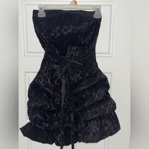 Black prom dress
